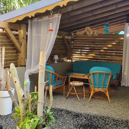 Gite Kaz A Topaze, Piscine, Jardin Tropical Sainte-Rose Exterior foto