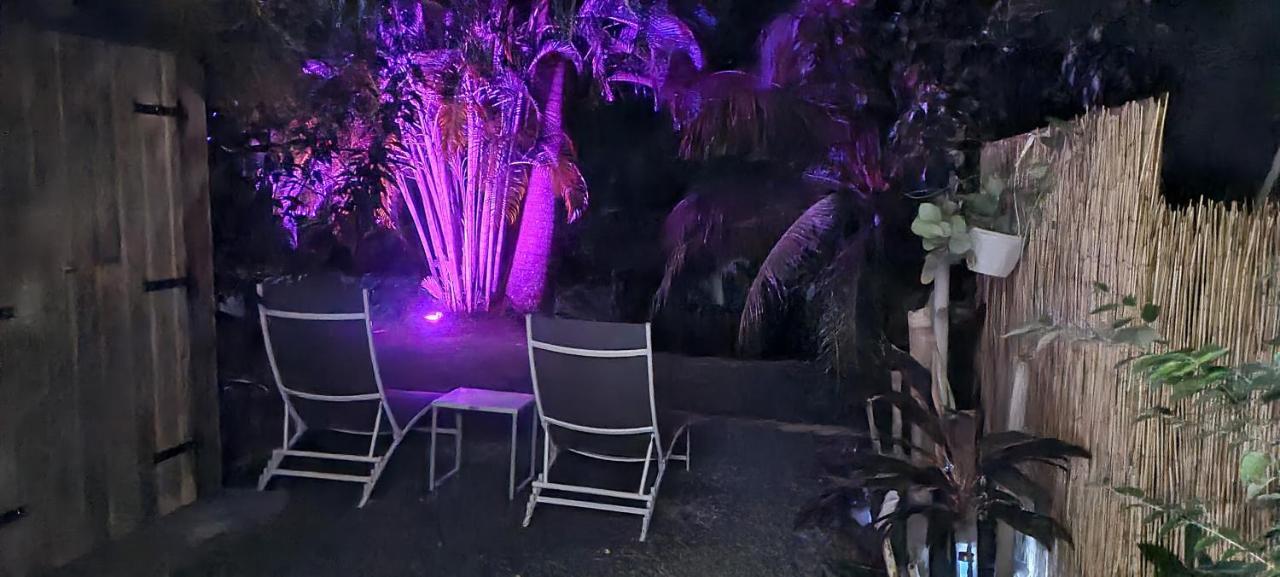 Gite Kaz A Topaze, Piscine, Jardin Tropical Sainte-Rose Exterior foto